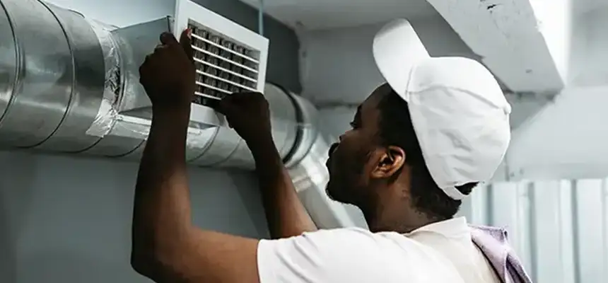 Our Licensed And Insured Cleaners in Charleston, IL